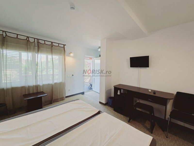 Costinesti, pensiune la cheie, investitie sigura.